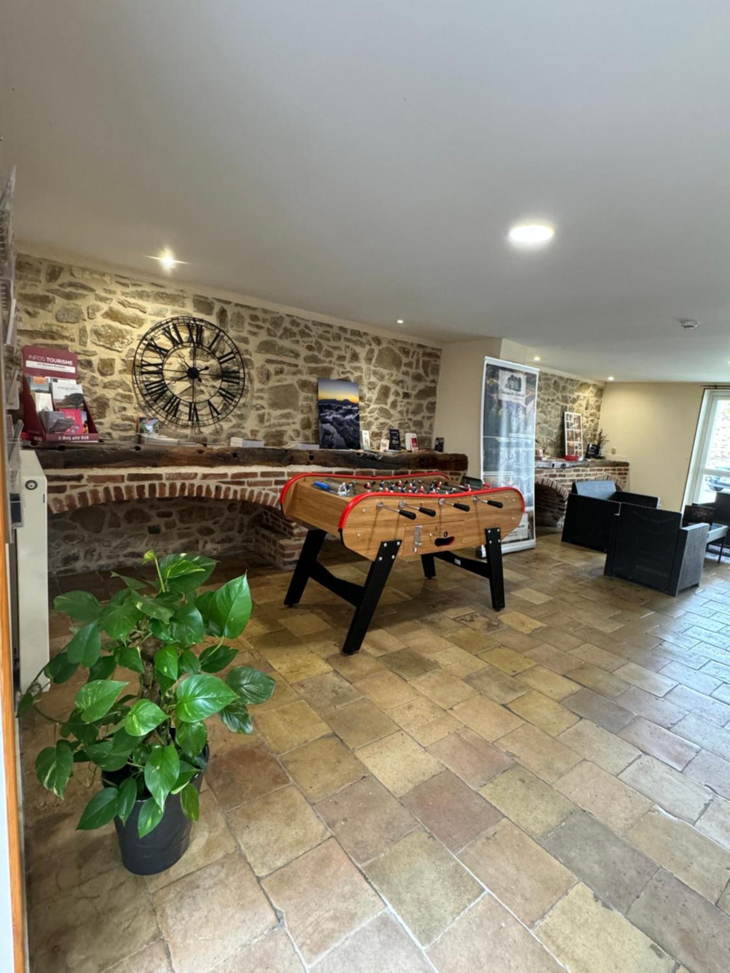 Hotel La Metairie 2 Etoiles Cordes Sur Ciel Kültér fotó
