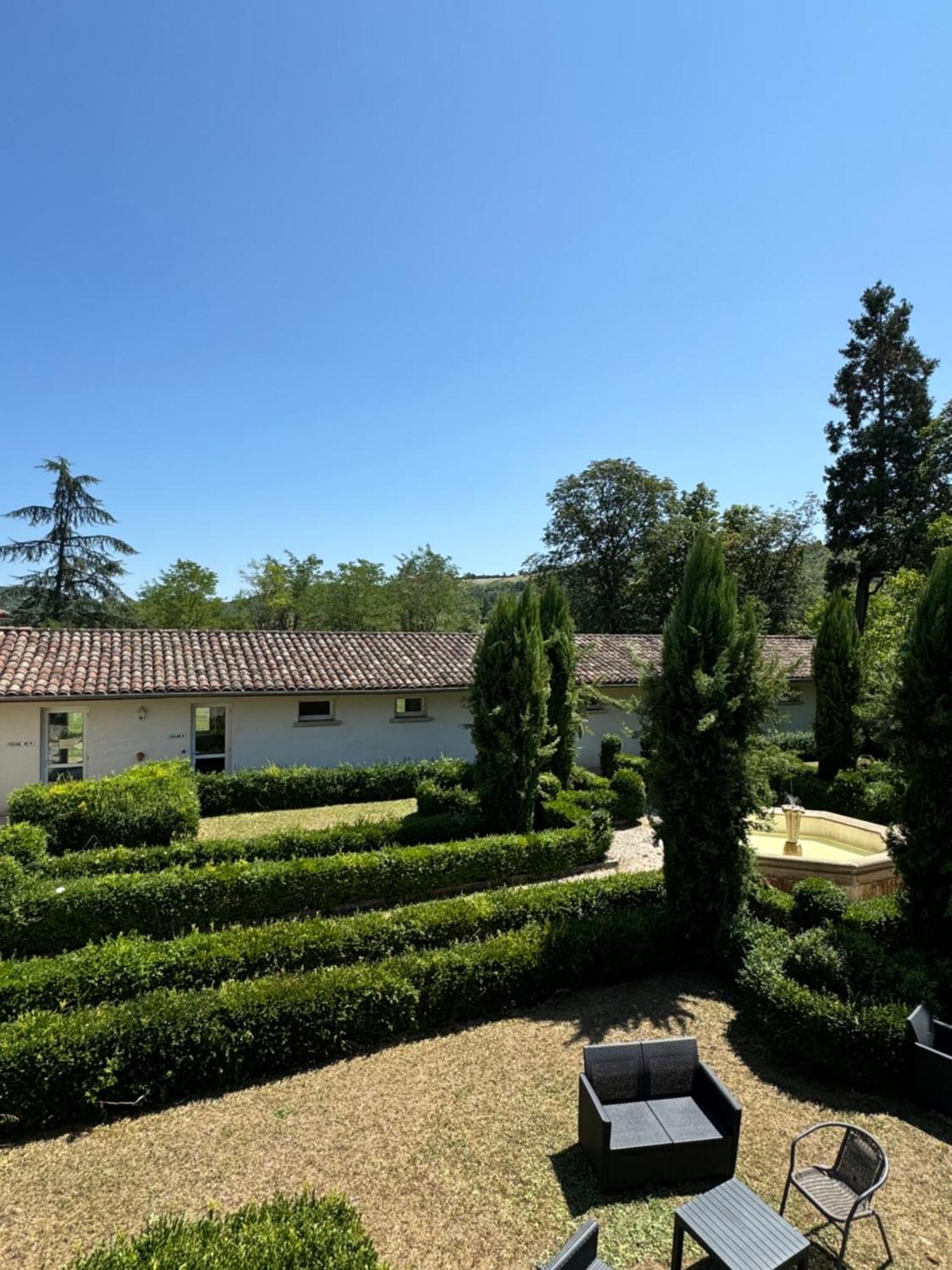 Hotel La Metairie 2 Etoiles Cordes Sur Ciel Kültér fotó