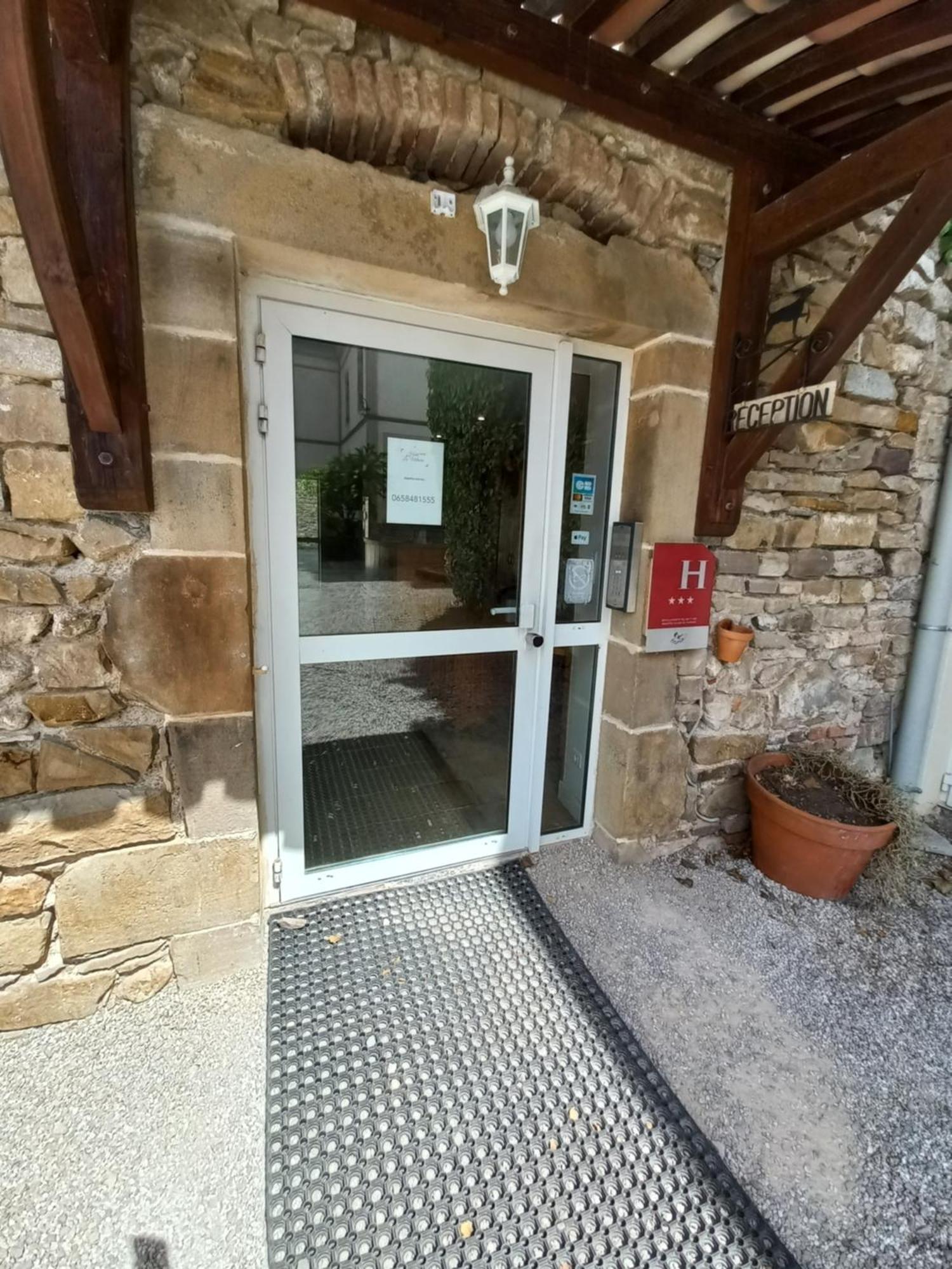 Hotel La Metairie 2 Etoiles Cordes Sur Ciel Kültér fotó